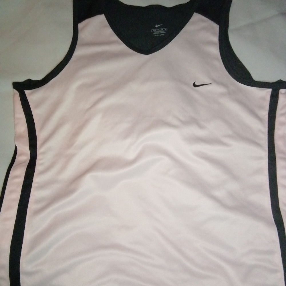 Nike dri fit sleeveless top